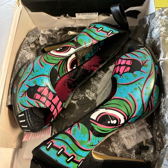 Iron Fist peep toe high heeled shoes. - Picture 5 of 10